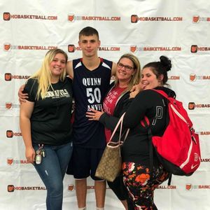 Meet your Posher, Danna